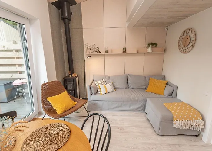 Stunning Seaside Haus 3 בית נופש