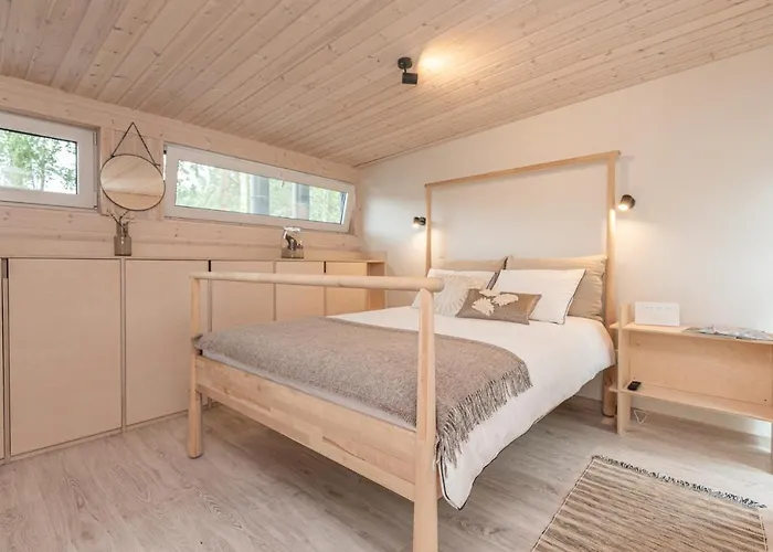 Stunning Seaside Haus 3 בית נופש *